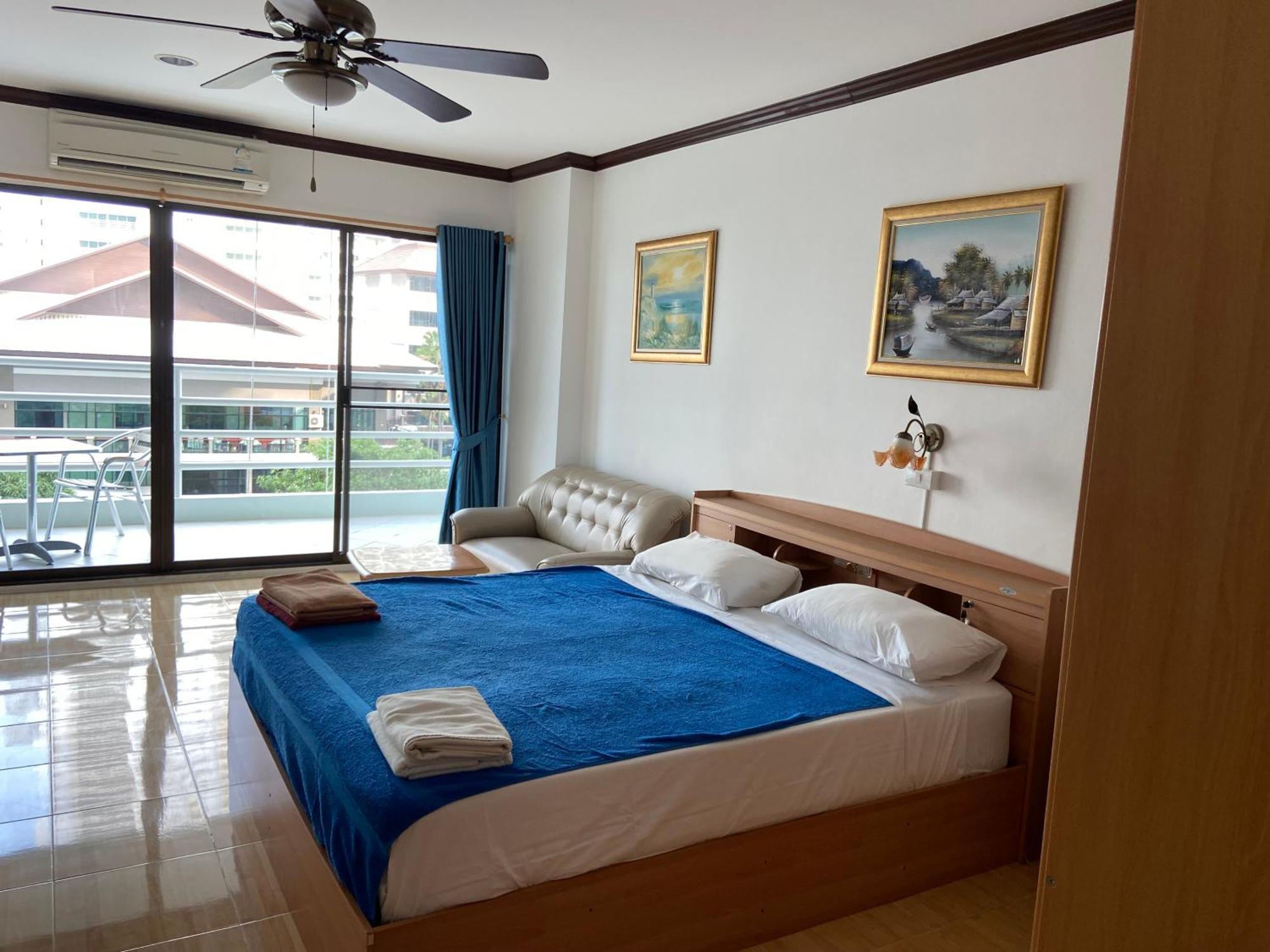 View Talay 5 At Nong Apartment Pattaya Buitenkant foto